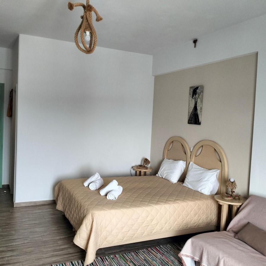 Ferienwohnung Gyrouli 1 Pera Gyalos Exterior foto